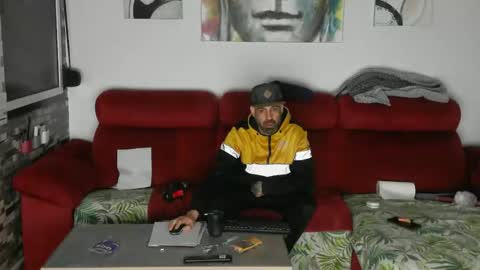 Snapshot of tatuadorhotxxx chatting on November 27, 2025, 5:53 am Tatuado20cm online show from November 27, 2025, 5:53 am