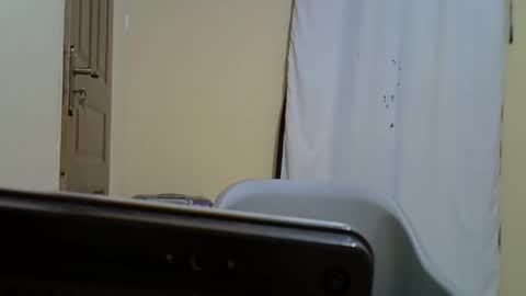 Snapshot of taurus2029 chatting on November 17, 2025, 4:35 pm taurus2029 online show from November 17, 2025, 4:35 pm