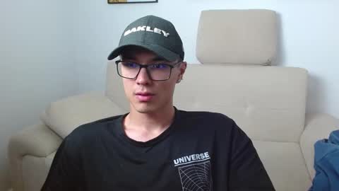 Snapshot of taurus4k chatting on January 21, 2025, 4:10 am taurus4k online show from January 21, 2025, 4:10 am