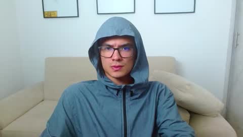 Snapshot of taurus4k chatting on February 4, 2025, 2:07 am taurus4k online show from February 4, 2025, 2:07 am