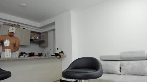  T A U R U S  online show from September 15, 2025, 11:21 am