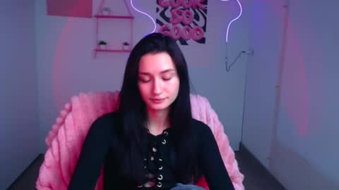 Snapshot of tayavibe chatting on November 11, 2025, 6:35 am Taya online show from November 11, 2025, 6:35 am