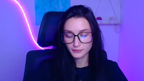 Snapshot of tayavibe chatting on November 26, 2025, 6:36 am Taya online show from November 26, 2025, 6:36 am