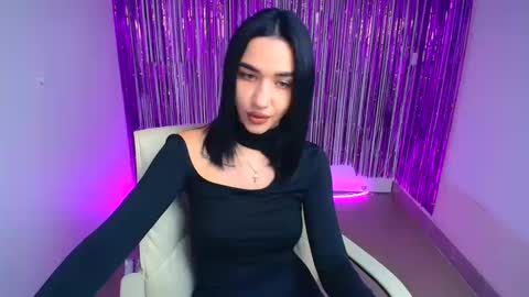 Tayla online show from October 6, 2025, 12:02 pm