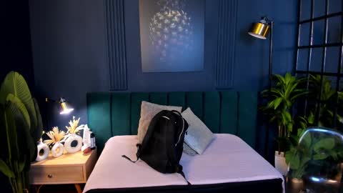 Snapshot of taylor_bennet chatting on February 11, 2025, 12:05 pm Taylor Bennet online show from February 11, 2025, 12:05 pm