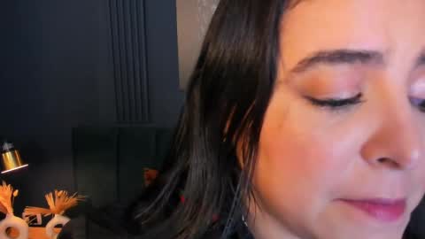 Snapshot of taylor_bennet chatting on March 11, 2025, 12:06 pm Taylor Bennet online show from March 11, 2025, 12:06 pm