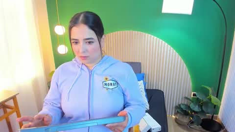 Snapshot of taylor_bennet chatting on September 26, 2025, 12:09 pm Taylor Bennet online show from September 26, 2025, 12:09 pm