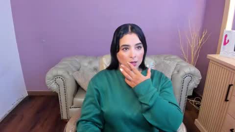 Snapshot of taylor_bennet chatting on November 27, 2025, 11:34 am Taylor Bennet online show from November 27, 2025, 11:34 am