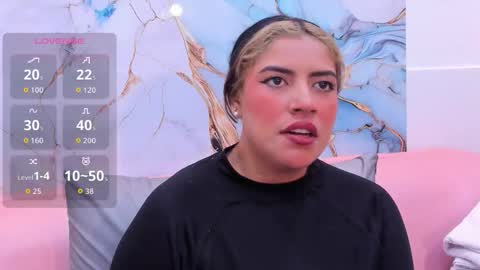 taylor_cupper_ online show from October 10, 2025, 7:35 pm