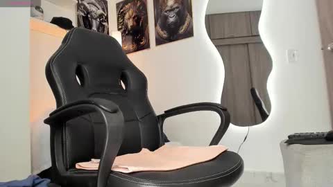 onlyfanstaylor wesley online show from November 10, 2025, 2:27 pm