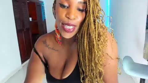 Snapshot of taylorslims chatting on March 1, 2025, 6:43 pm taylorslims online show from March 1, 2025, 6:43 pm