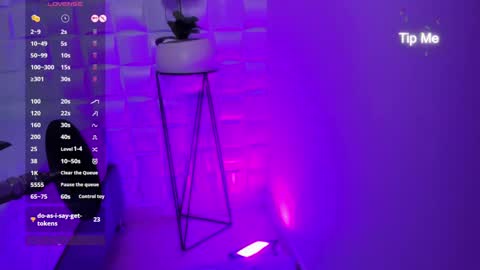 B A B I online show from September 26, 2025, 8:57 pm