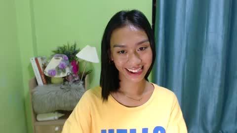 Snapshot of teamo_kiara chatting on December 11, 2024, 7:20 am your future wife online show from December 11, 2024, 7:20 am