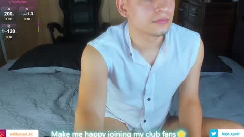 Snapshot of teddy_cowboy chatting on March 4, 2025, 4:41 pm Follow me on Twitter boys ryder and instagram teddyscoot 12 online show from March 4, 2025, 4:41 pm