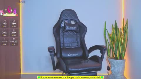 Snapshot of teddy_cowboy chatting on September 16, 2025, 8:32 pm Follow me on Twitter boys ryder and instagram teddyscoot 12 online show from September 16, 2025, 8:32 pm