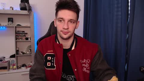 Teddy online show from February 6, 2025, 10:15 am