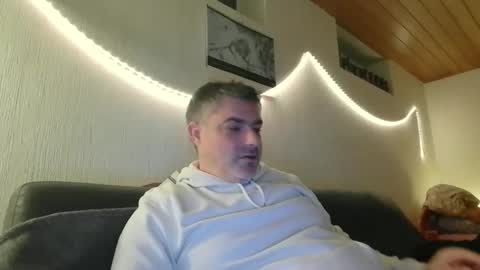 Snapshot of teeforyou chatting on December 14, 2024, 6:41 pm Peter online show from December 14, 2024, 6:41 pm