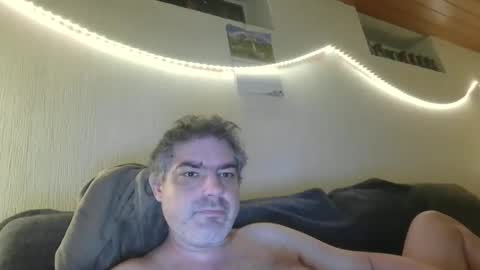 Peter online show from November 15, 2025, 6:11 am