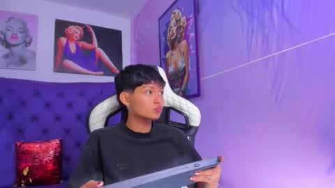 Snapshot of tefi_meow chatting on September 13, 2025, 11:21 am Stefani  online show from September 13, 2025, 11:21 am