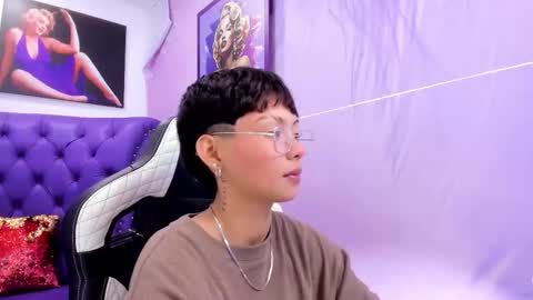 Snapshot of tefi_meow chatting on September 25, 2025, 11:47 am Stefani  online show from September 25, 2025, 11:47 am
