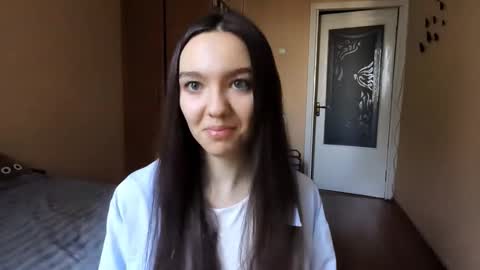 Kimi online show from November 26, 2025, 11:11 am