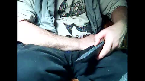 Snapshot of telecommandedu26 chatting on February 15, 2025, 9:48 pm telecommandedu26 online show from February 15, 2025, 9:48 pm