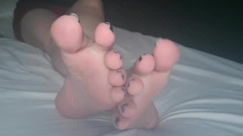 Viv West online show from December 18, 2024, 2:10 am