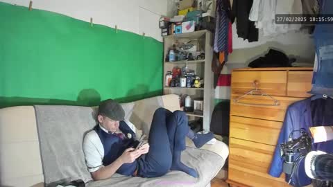 Snapshot of telepaticman chatting on February 27, 2025, 5:15 pm Virg Lszl online show from February 27, 2025, 5:15 pm