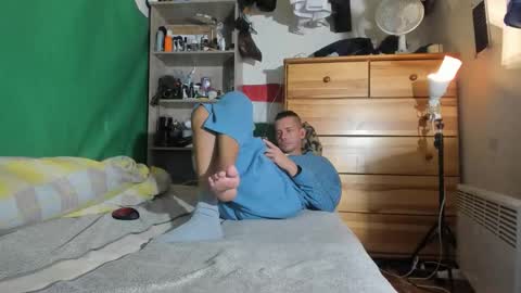 Snapshot of telepaticman chatting on October 23, 2025, 10:08 pm Virg Lszl online show from October 23, 2025, 10:08 pm