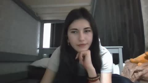 Snapshot of tempiebunting chatting on December 5, 2025, 8:12 am Alice online show from December 5, 2025, 8:12 am