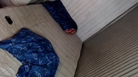 Im Dianna DONT FORGET TO FOLLOW ME   online show from December 3, 2024, 7:43 am