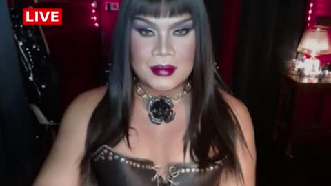 Snapshot of temptress_cocoxxx chatting on December 27, 2024, 5:59 pm Mistress Coco online show from December 27, 2024, 5:59 pm