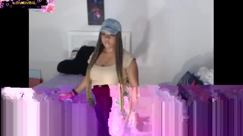 Snapshot of temptressbeauty24 chatting on December 31, 2024, 1:57 am Gaia online show from December 31, 2024, 1:57 am