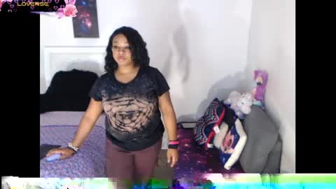Snapshot of temptressbeauty24 chatting on January 1, 2025, 4:07 am Gaia online show from January 1, 2025, 4:07 am