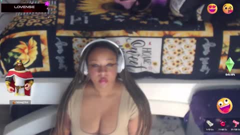 Snapshot of temptressbeauty24 chatting on February 20, 2025, 2:07 am Gaia online show from February 20, 2025, 2:07 am
