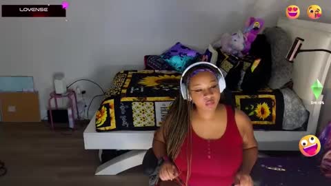 Snapshot of temptressbeauty24 chatting on February 25, 2025, 7:31 am Gaia online show from February 25, 2025, 7:31 am