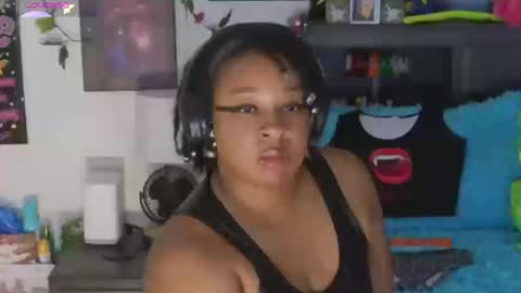 Snapshot of temptressbeauty24 chatting on October 10, 2025, 2:10 am Gaia online show from October 10, 2025, 2:10 am