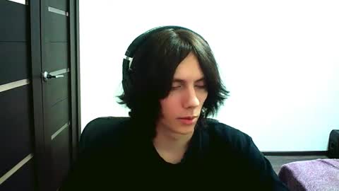 temptvelvet online show from September 12, 2025, 10:15 am