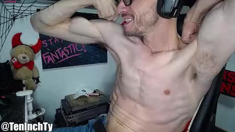 Ty online show from October 20, 2025, 3:51 am