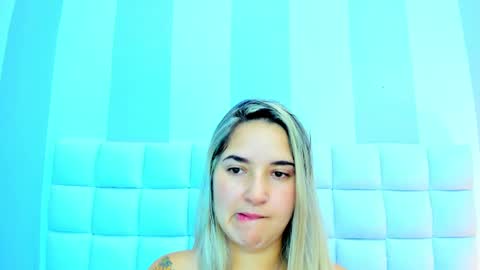 Snapshot of teresasroom_ chatting on March 2, 2025, 10:27 pm Teresa online show from March 2, 2025, 10:27 pm