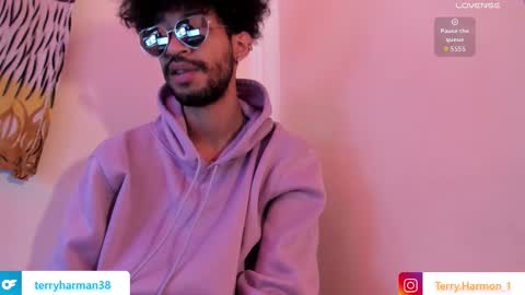 Snapshot of terry_pool chatting on November 23, 2025, 3:34 pm Terry online show from November 23, 2025, 3:34 pm