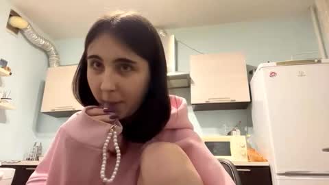 Snapshot of tesscanute chatting on October 15, 2025, 8:20 pm Tess online show from October 15, 2025, 8:20 pm