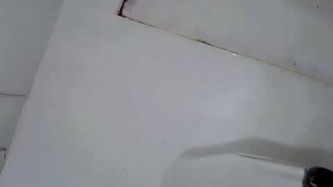 Snapshot of tgirl_luna69 chatting on February 14, 2025, 4:58 am Luna online show from February 14, 2025, 4:58 am