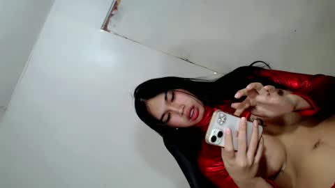 Snapshot of tgirl_luna69 chatting on February 22, 2025, 6:28 am Luna online show from February 22, 2025, 6:28 am