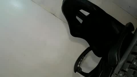 Snapshot of tgirl_luna69 chatting on March 10, 2025, 5:29 pm Luna online show from March 10, 2025, 5:29 pm