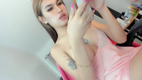 Snapshot of tgirl_luna69 chatting on September 24, 2025, 9:12 am Luna online show from September 24, 2025, 9:12 am