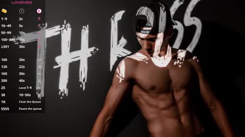 Snapshot of th_russ chatting on December 27, 2024, 1:00 am INSTAGRAM Th1rss online show from December 27, 2024, 1:00 am