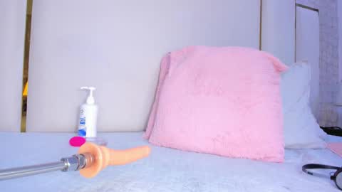 thalia888_ online show from November 28, 2025, 8:22 pm