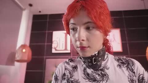 Thalia online show from December 17, 2025, 12:33 pm