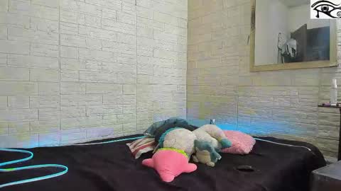 Thalia   online show from November 29, 2025, 7:50 pm